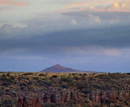 A photograph of the Somuncurá Plateau, a volcanic tabletop located in Argentinian Patagonia